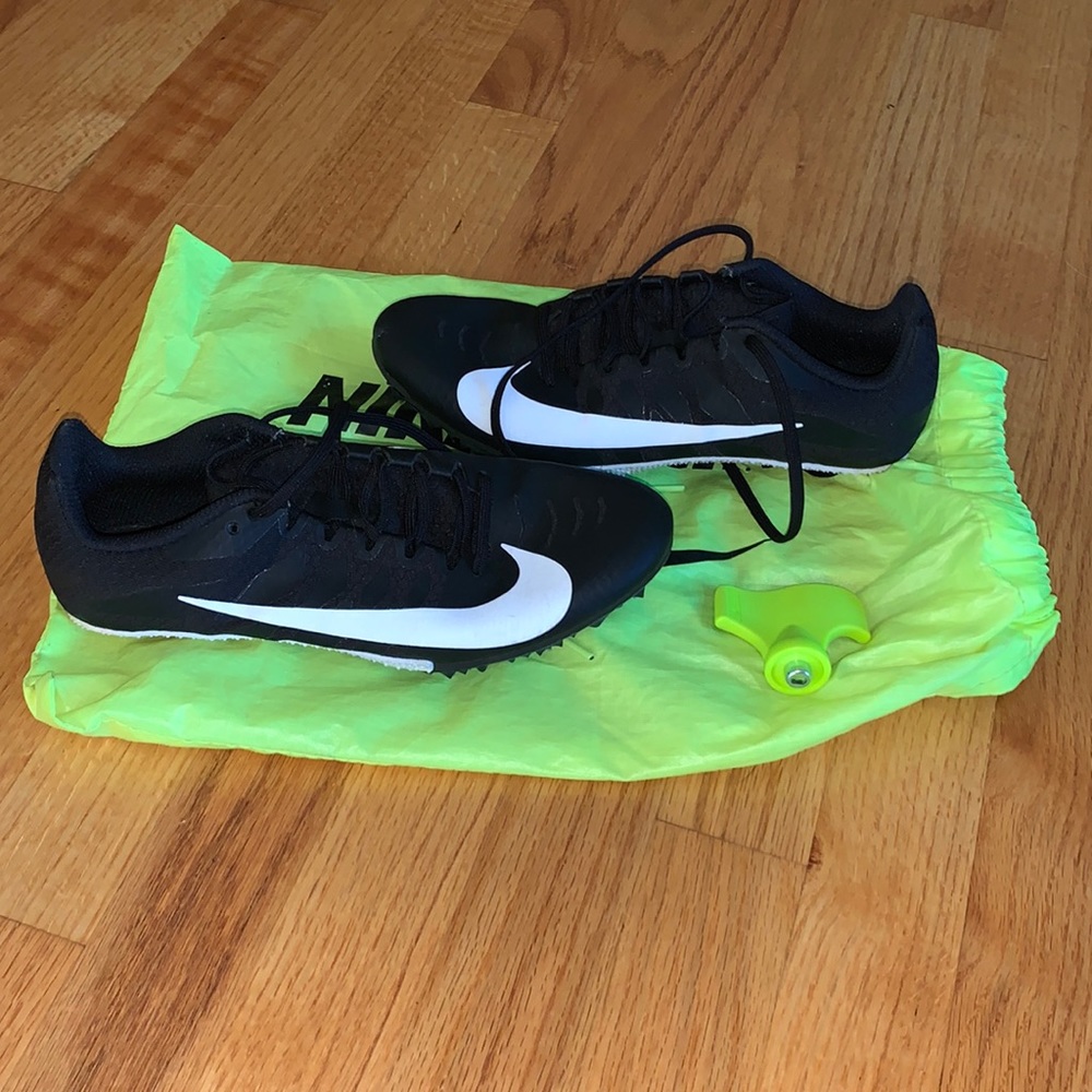 Nike track spikes